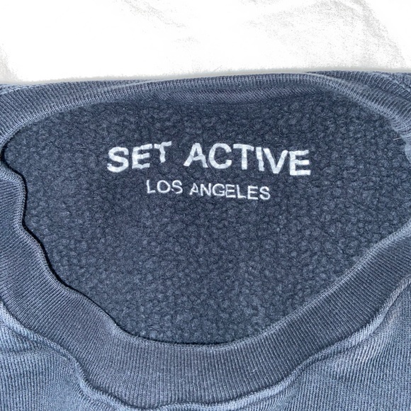 Set Active Cropped Crew Neck - Picture 5 of 7